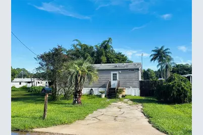 13709 Woodland Drive, Astatula, FL 34705 - Photo 1