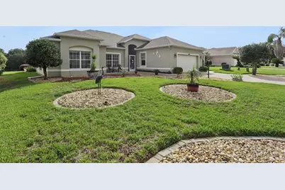 24242 E Belle Mede Drive, Leesburg, FL 34748 - Photo 2