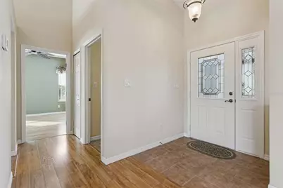 24242 E Belle Mede Drive, Leesburg, FL 34748 - Photo 10