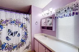 1559 Nassau Cir, Tavares, FL 32778 - Photo 20