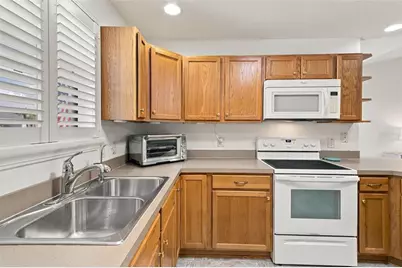 890 Abaco Path, The Villages, FL 32163 - Photo 12