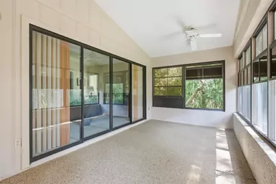 6810 Plumleaf Court, Spring Hill, FL 34606 - Photo 18
