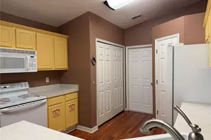 1111 Arbor Hill Cir, Minneola, FL 34715 - Photo 8