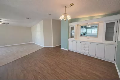 25308 Casa Del Lago Lane, Leesburg, FL 34748 - Photo 4