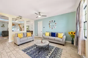 4024 Salida Del Sol Dr, Sun City Center, FL 33573 - Photo 6