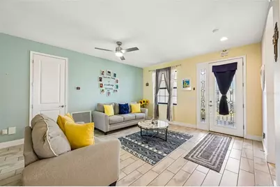 4024 Salida Del Sol Drive, Sun City Center, FL 33573 - Photo 4