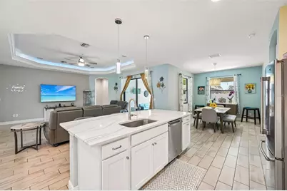 4024 Salida Delsol Drive, Sun City Center, FL 33573 - Photo 12