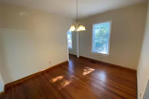 902 S Grove St, Eustis, FL 32726 - Photo 4