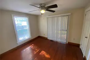902 S Grove St, Eustis, FL 32726 - Photo 8