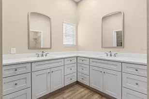 3065 Batally Ct, The Villages, FL 32162 - Photo 14