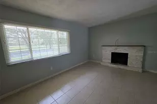 25601 Laylaine Dr, Astatula, FL 34705 - Photo 8