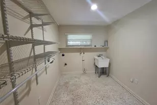 25601 Laylaine Dr, Astatula, FL 34705 - Photo 38