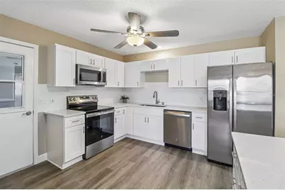 2609 Privada Drive, The Villages, FL 32162 - Photo 14
