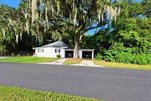 323 S Old Wire Rd, Wildwood, FL 34785 - Photo 2