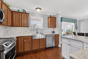 2024 Cipriano Pl, The Villages, FL 32159 - Photo 12