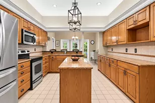 8732 Spring Ct, Leesburg, FL 34788 - Photo 2