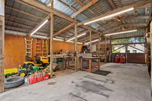 2827 Hammock Grove Rd, Groveland, FL 34736 - Photo 46