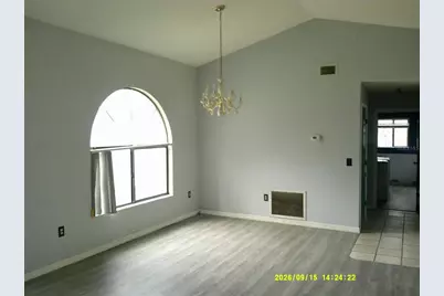 11240 Fountain Lake Boulevard, Leesburg, FL 34788 - Photo 8