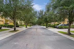 2625 Sweet Magnolia Pl, Oviedo, FL 32765 - Photo 2