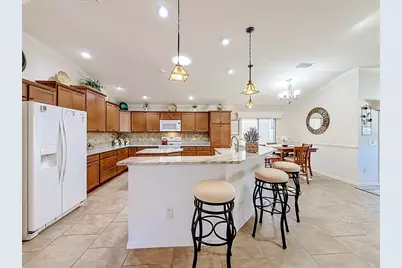 1068 Becker Avenue, The Villages, FL 32163 - Photo 10