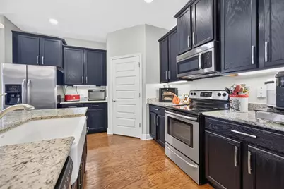 16137 Hampton Crossing Drive, Winter Garden, FL 34787 - Photo 6
