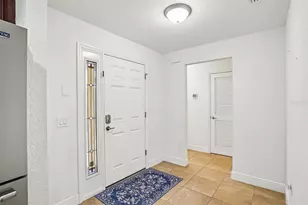 4994 Golden Eagle Dr, Oxford, FL 34484 - Photo 6