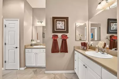 1645 Hollow Branch Way, The Villages, FL 32162 - Photo 28