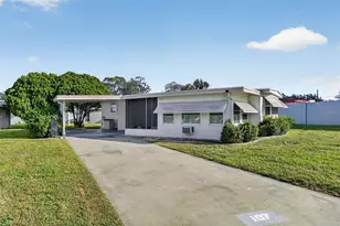 107 Diamond Head Dr, Leesburg, FL 34788 - Photo 1