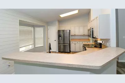 12525 Pine Glen Drive, Leesburg, FL 34788 - Photo 2