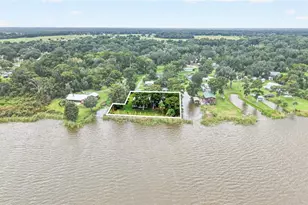 [Address not provided], Lake Panasoffkee, FL 33538 - Photo 2