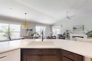 9170 SE 168th Cook Pl, The Villages, FL 32162 - Photo 8
