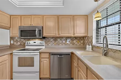 101 N Grandview Street #111, Mount Dora, FL 32757 - Photo 16