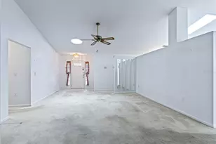 2311 Bonnie View Ct, Leesburg, FL 34788 - Photo 8