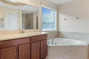 9010 Reflection Pointe Dr, Windermere, FL 34786 - Photo 32