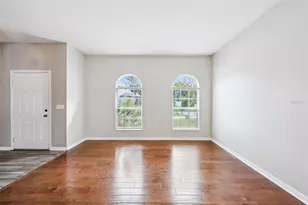 542 Groves End Ln, Winter Garden, FL 34787 - Photo 4
