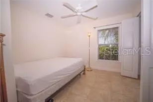 1413 Broken Oak Dr, Wildwood, FL 34785 - Photo 10