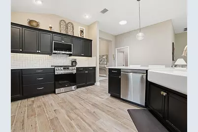 3075 Licciardello Path, The Villages, FL 32163 - Photo 10