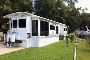 25317 NE 140th Ln, Salt Springs, FL 32134 - Photo 2