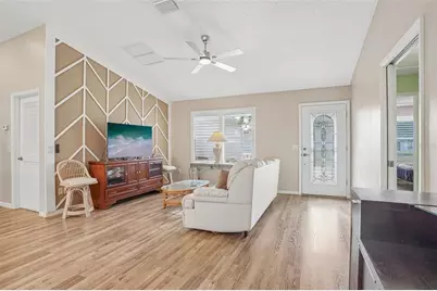 928 Eastmont Court, The Villages, FL 32162 - Photo 6