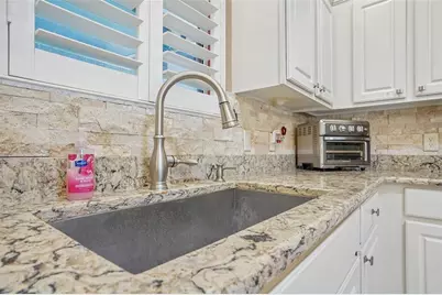 928 Eastmont Court, The Villages, FL 32162 - Photo 16