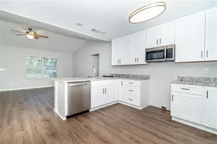 451 North Blvd E, Macclenny, FL 32063 - Photo 10