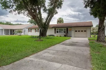62 Aberdeen Circle, Leesburg, FL 34788 - Photo 1