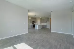 2914 Supermarine Rd, Tavares, FL 32778 - Photo 14