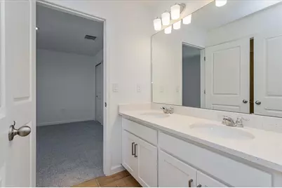 2908 Supermarine Road, Tavares, FL 32778 - Photo 22