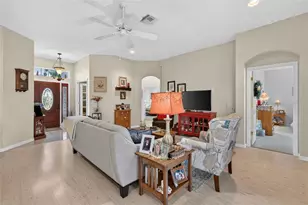 5138 Aurora Dr, Leesburg, FL 34748 - Photo 10