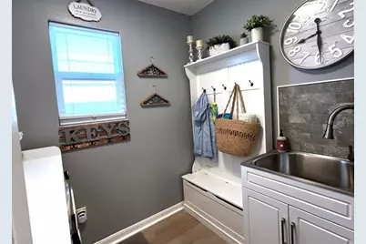 8975 SE 168th Tailfer Street, The Villages, FL 32162 - Photo 10