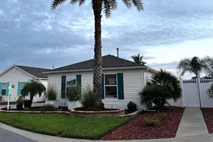8975 SE 168th Tailfer St, The Villages, FL 32162 - Photo 2