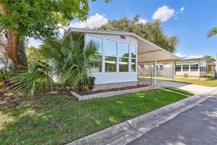 7777 46th Ave N, Saint Petersburg, FL 33709 - Photo 2