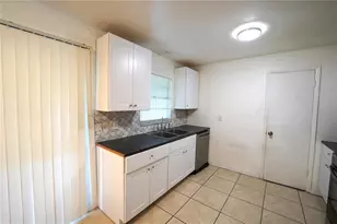 132 Gardenia Rd, Kissimmee, FL 34743 - Photo 8