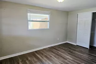 2160 Alemanda Dr, Clearwater, FL 33764 - Photo 12